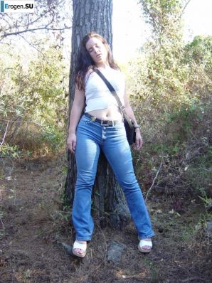 Low-handed brunette. Part 2. Thumbnail 19