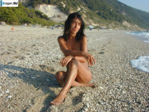 Beauty at a resort in Italy. Thumbnail 1