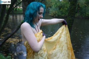 Eve in the park. Thumbnail 16