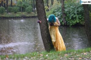 Eve in the park. Thumbnail 7