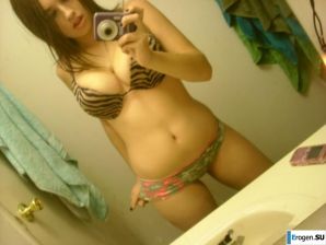 Busty TP and part of her life in the photo. Part 4. Thumbnail 12