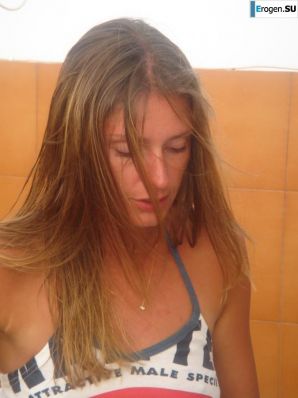 Beauty from Italy and all her personal photos. Part 3. Thumbnail 3