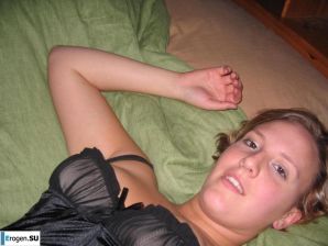 Donut girl and her personal photos. Part 2. Thumbnail 13
