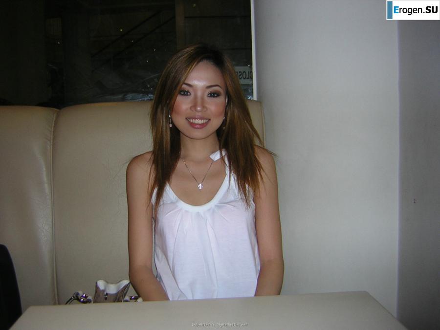 Hot Asian. Photo 17