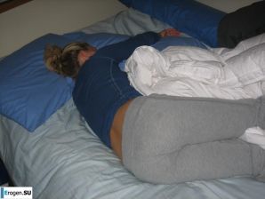 Blonde, muscled and friends. Thumbnail 16