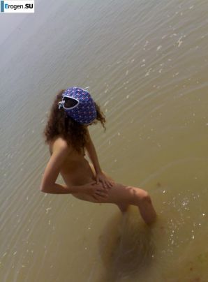 in support of Yanukovych, and on the beach. Part 3. Thumbnail 37