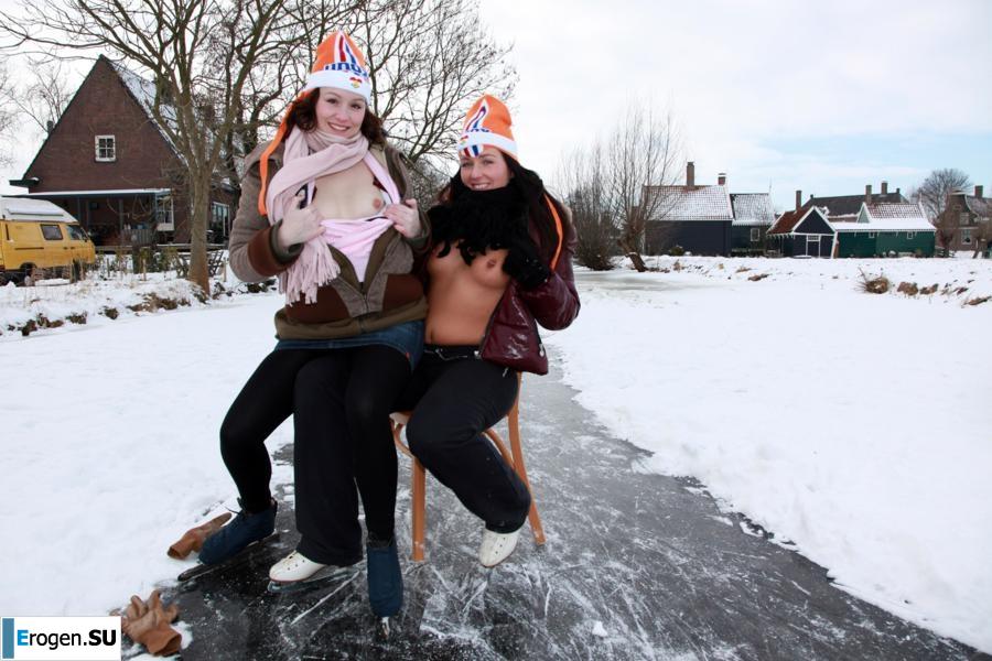 Dutch nudists in winter. Part 3. Slide 6