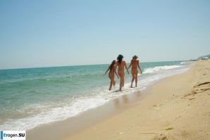 Bulgarian nudists. Part 6. Thumbnail 17