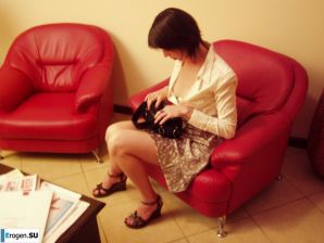 Continuing the theme of swingers. Part 5. Thumbnail 28