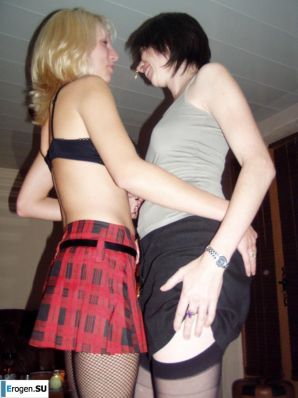 Continuing the theme of swingers. Part 9. Thumbnail 40