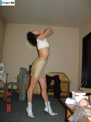 Home archive of a flexible Russian girl. Thumbnail 3