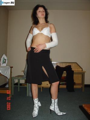 Home archive of a flexible Russian girl. Thumbnail 9