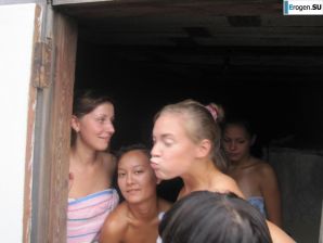 Oksana's Birthday. Thumbnail 35