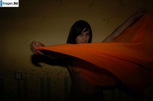 Brunette home photo session. Thumbnail 38