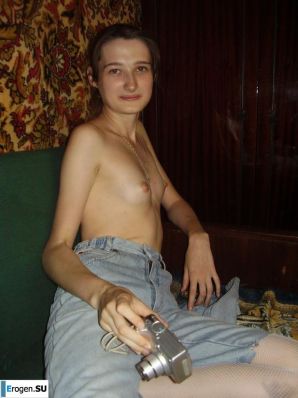 Home photos of a Ukrainian girl. Part 2. Thumbnail 28
