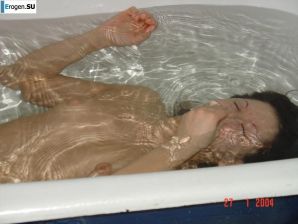 Home archive of a flexible Russian girl. Part 2. Thumbnail 32