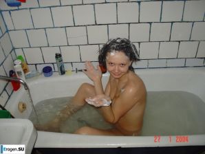 Home archive of a flexible Russian girl. Part 2. Thumbnail 34