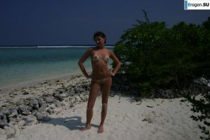 Tanned in a cap. Thumbnail 18