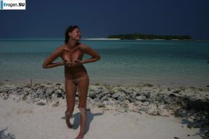 Tanned in a cap. Thumbnail 19