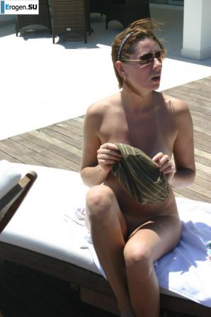 Tanned in a cap. Thumbnail 40