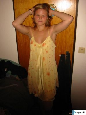 Home photo session of the red bbw. Thumbnail 34