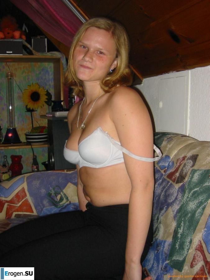 Home photo session of the red bbw. Part 4. Slide 34
