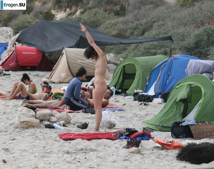 And again, hippies. Now on the beach. Part 3. Slide 22