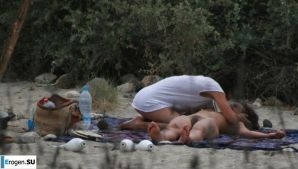 And again, hippies. Now on the beach. Part 3. Thumbnail 1