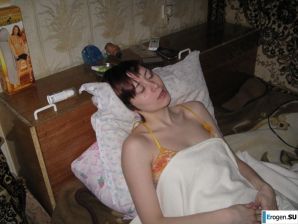 Girl and Carpet. Part 3. Thumbnail 9
