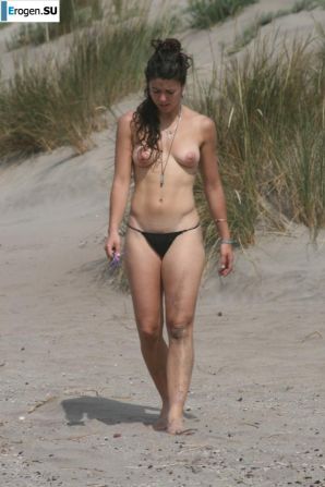 And again, hippies. Now on the beach. Part 4. Thumbnail 22