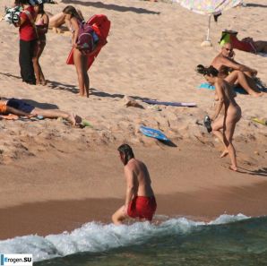 And again hippies. Now on the beach. Part 5. Thumbnail 17