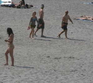 And again hippies. Now on the beach. Part 5. Thumbnail 3