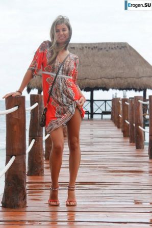 Tanned in the tropics. Part 4. Thumbnail 9