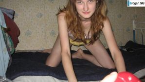 Home photos of a Ukrainian girl. Part 4. Thumbnail 8