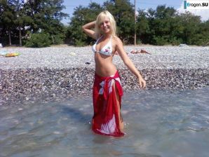 Beautiful Graduate. Thumbnail 11