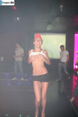 A company of Russians ignites in Turkey. Thumbnail 16