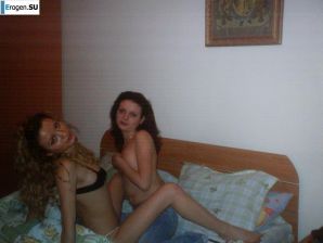 Amateur lesbians. Part 2. Thumbnail 25