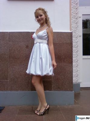 Beautiful Graduate. Part 3. Thumbnail 3