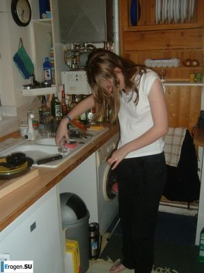 Easy erotica of a foreign student. Thumbnail 14