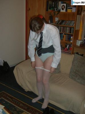 Easy erotica of a foreign student. Thumbnail 15