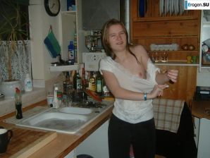 Easy erotica of a foreign student. Thumbnail 21