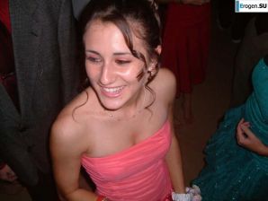 A beautiful Bulgarian posing at home and on the beach. Part 5. Thumbnail 23