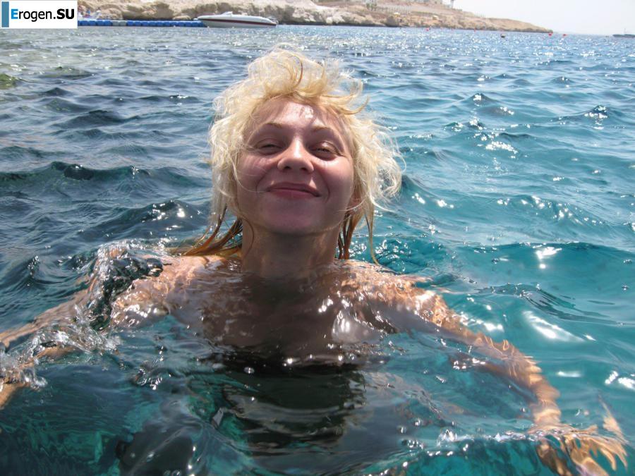 New Russian Lesbian. Slide 40