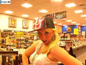 Young Euro-blonde. Part 2. Thumbnail 37