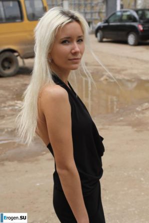 Nastya from Samara walks around the city and shows herself. Thumbnail 1