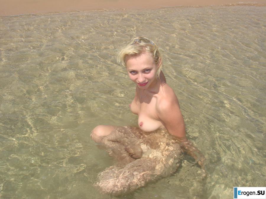 New Russian Lesbian. Part 3. Slide 13