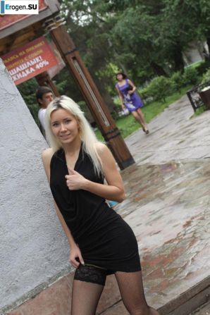 Nastya from Samara walks around the city and shows herself. Part 3. Thumbnail 26