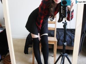 Well, a very beautiful girl. Part 5. Thumbnail 12