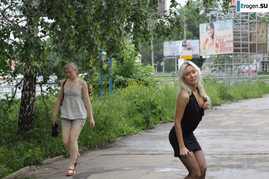 Настя из Самары ходит по городу и показывает себя. Часть 4. Фото 6
