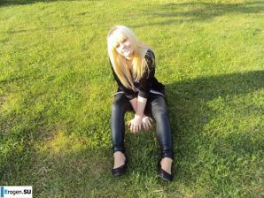 leggings rule. Part 96. Thumbnail 3